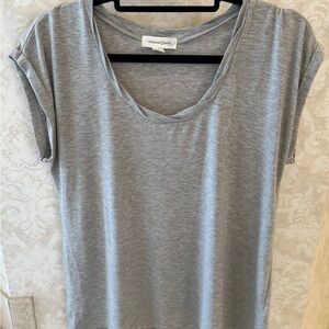 Treasure & Bond Heather Gray Short Sleeve Tee